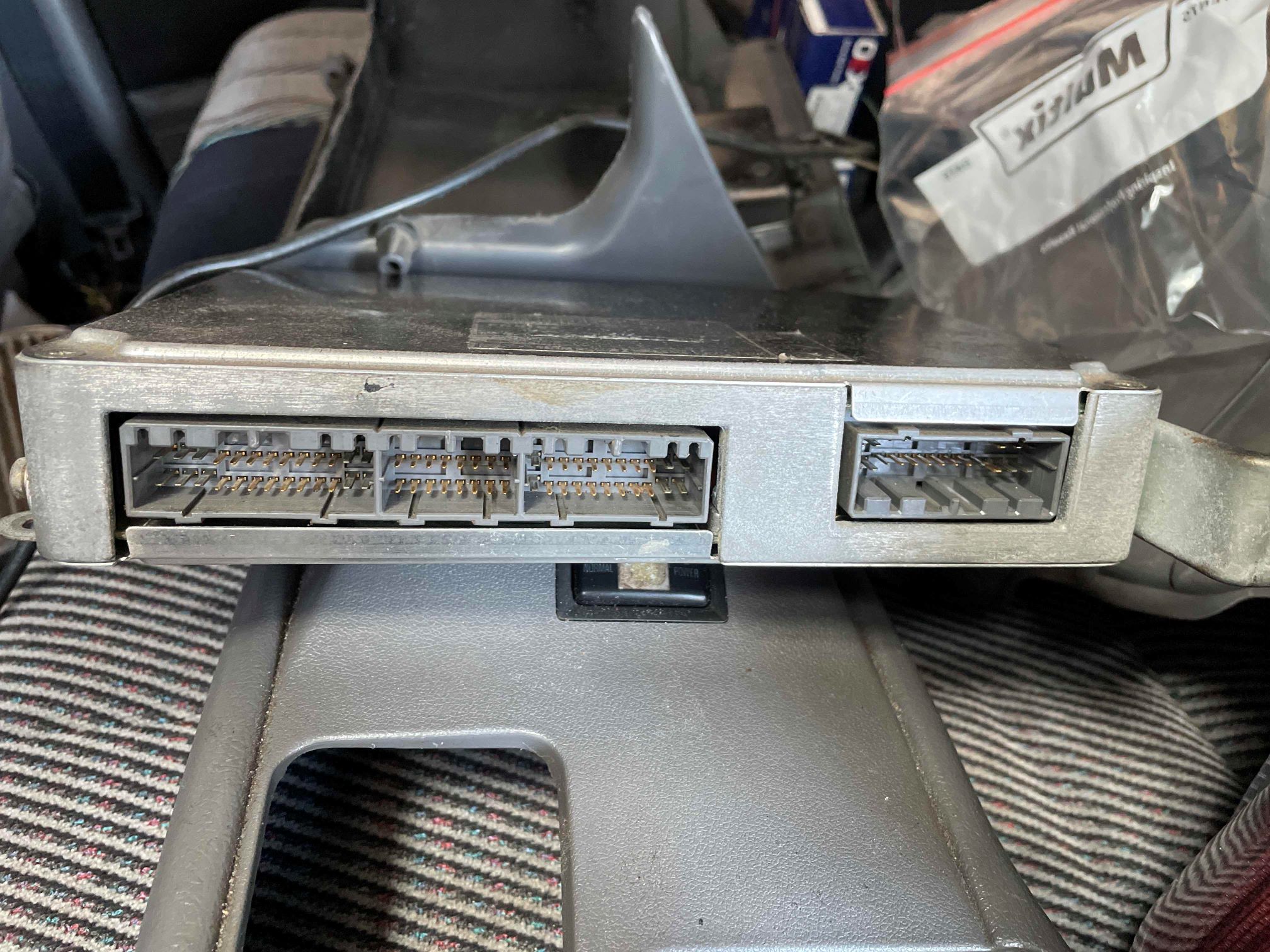 ECU 01